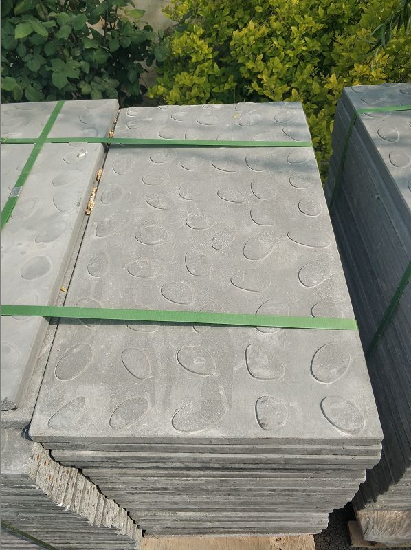 有機(jī)復(fù)合電纜溝蓋板是什么材質(zhì)？