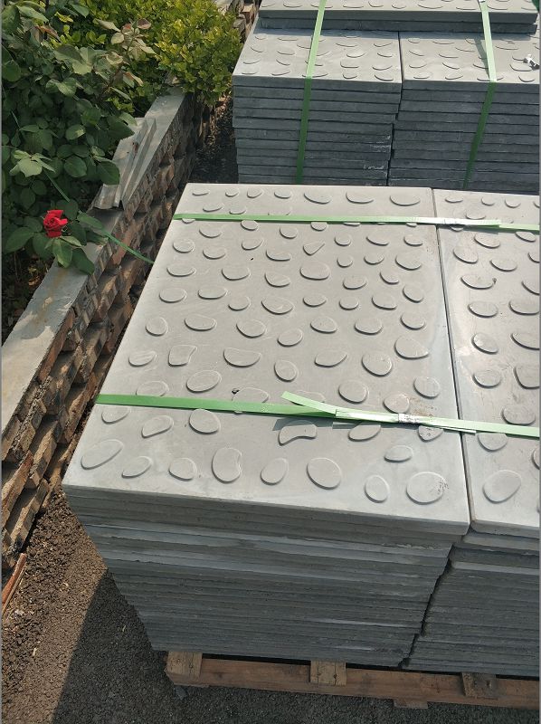 復(fù)合電纜溝臨時蓋板有哪些產(chǎn)品特點呢？