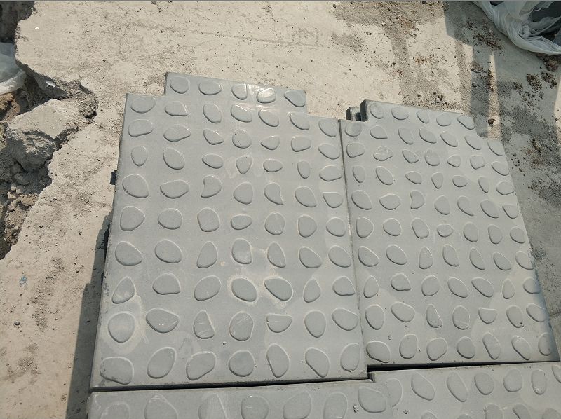 鋼格板電纜溝蓋板的維護(hù)