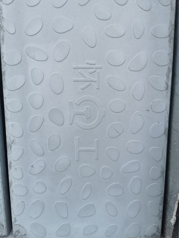 購買電纜溝蓋板的時(shí)候需要考慮哪些因素呢？