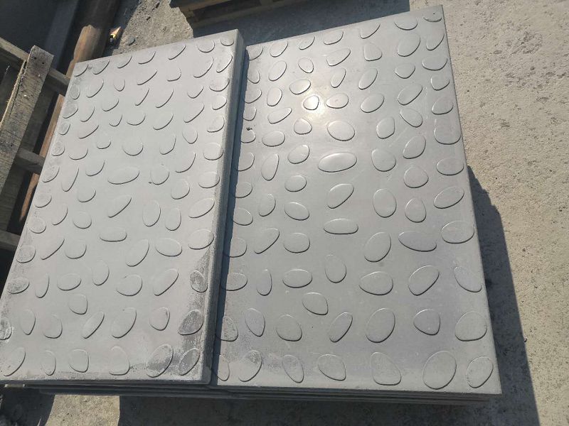 高分子復(fù)合蓋板安全質(zhì)量特點(diǎn)