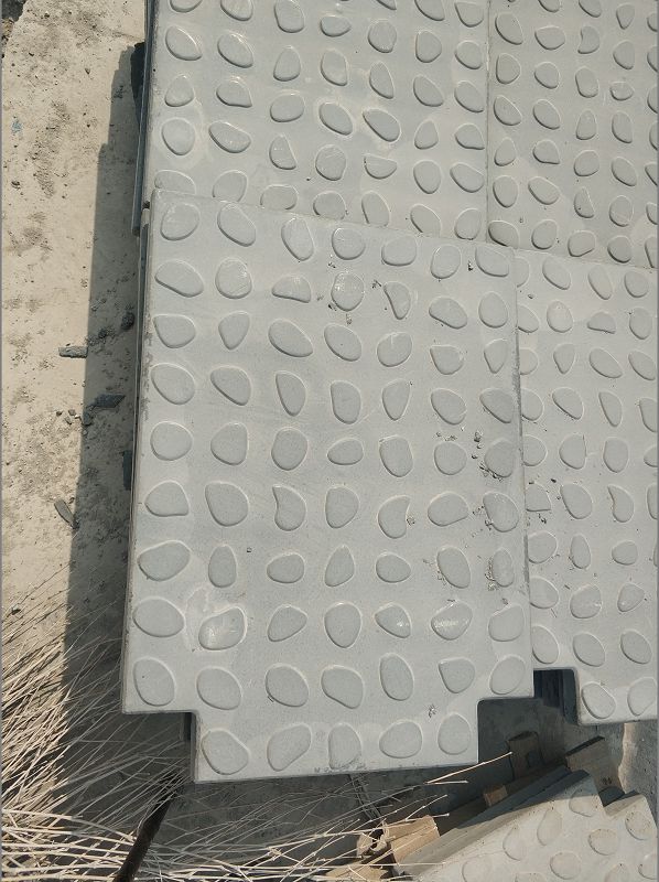 RPC蓋板的靈活應變