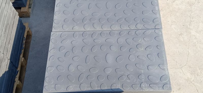 高分子蓋板的勞動(dòng)效率